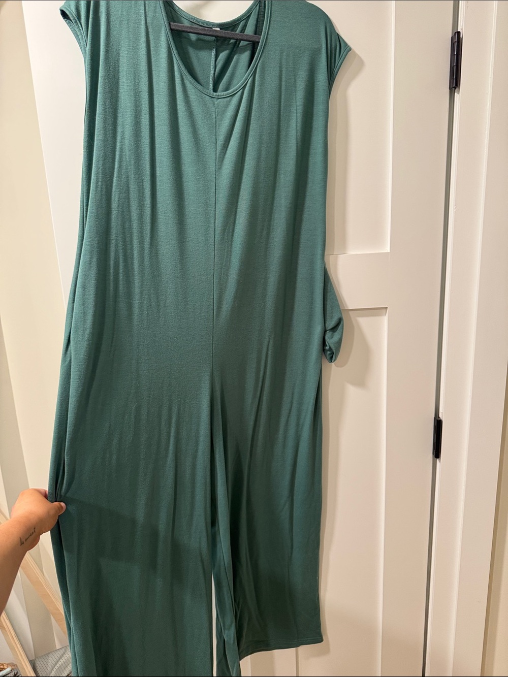 Sleeveless Green Jumpsuit